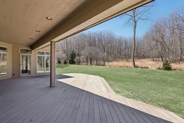 $687,500 | 1520 Pamme Court, West Bend, WI 53090
