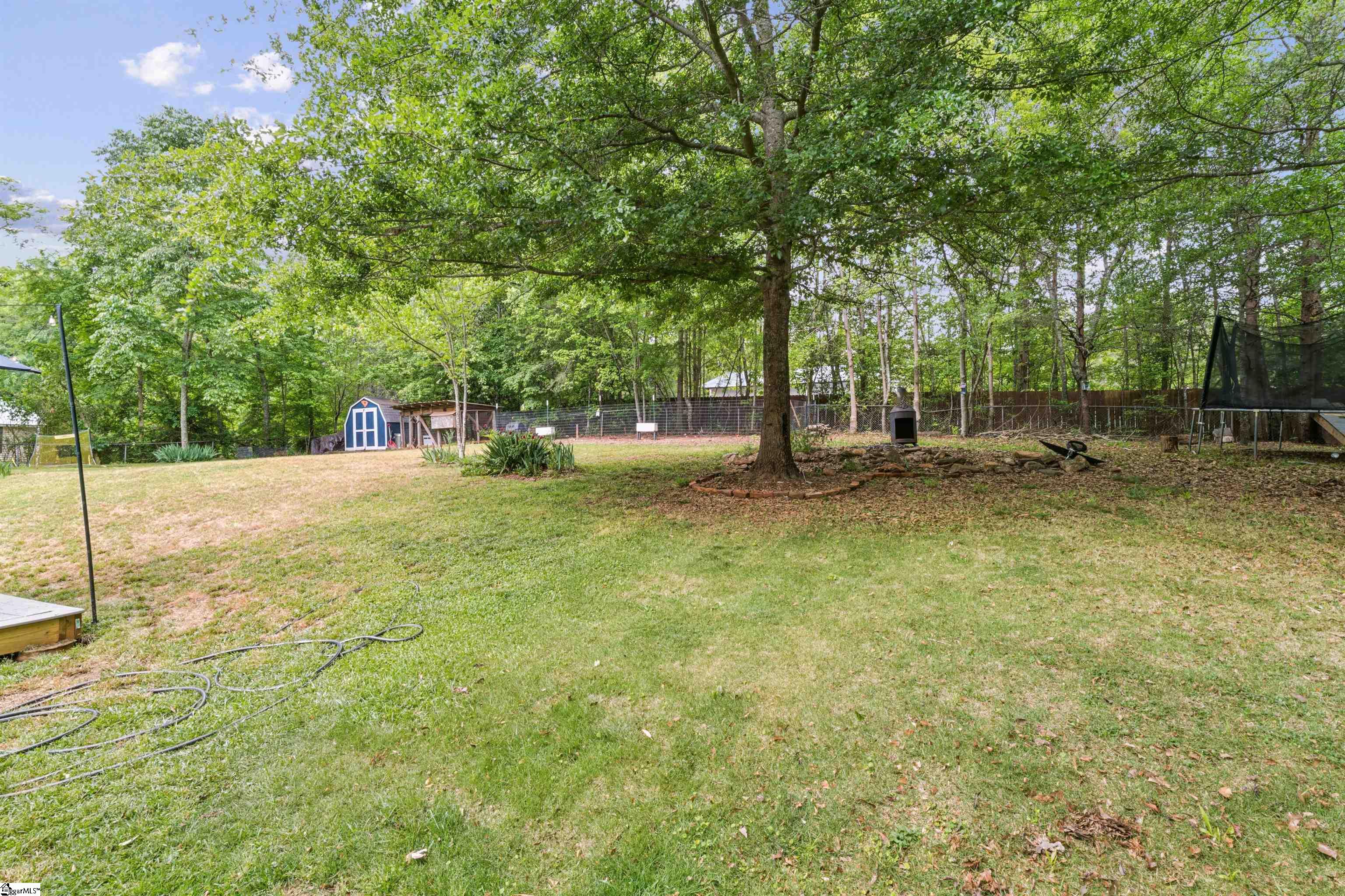 817 Johnson Road Central, SC 29630 - Photo 34 of 38