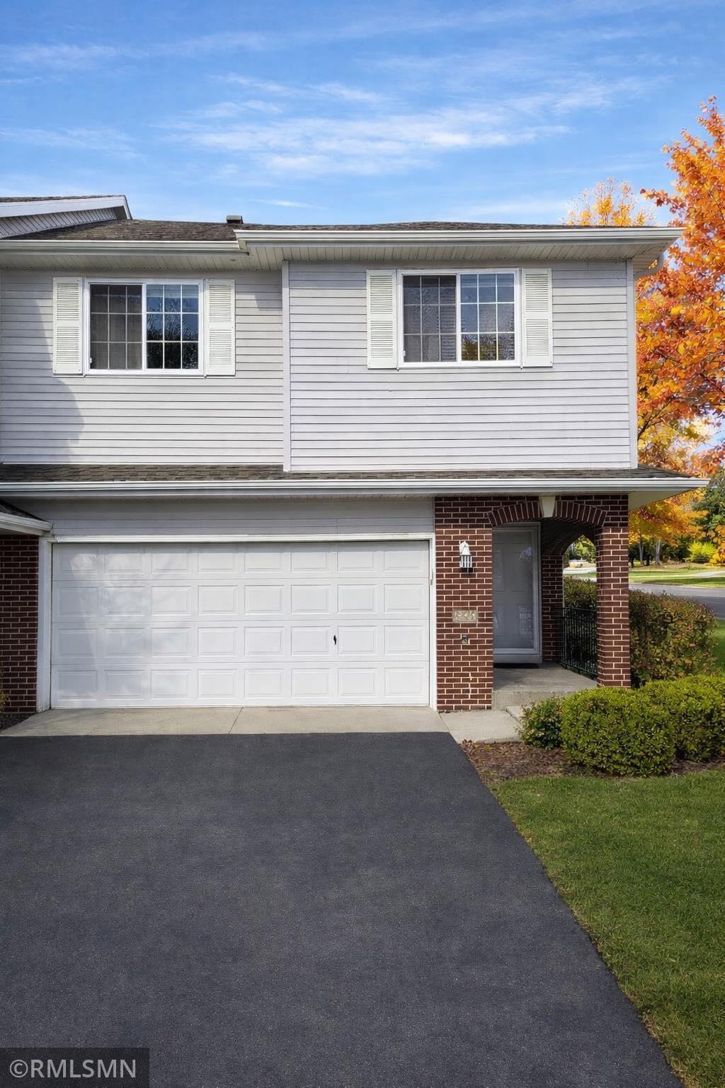 3420 Spring Glen Circle Northwest Prior Lake, MN 55372 - Photo 2 of 28
