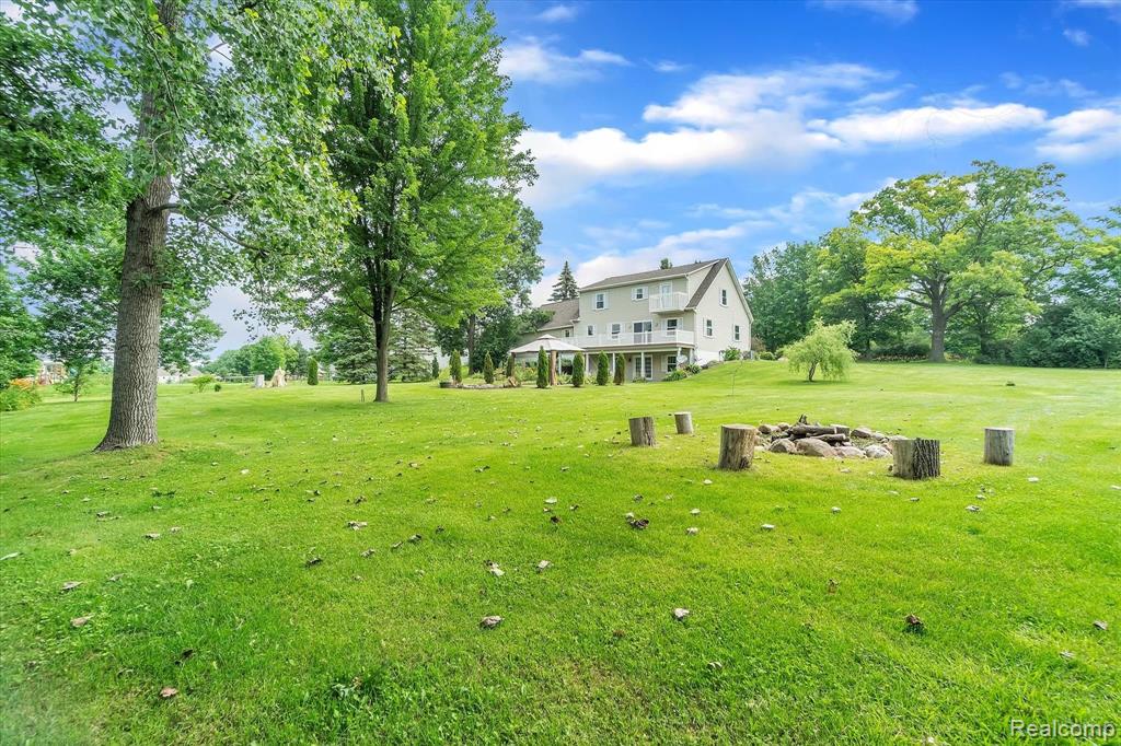 2090 Montague Road Davison, MI 48423 - Photo 47 of 61