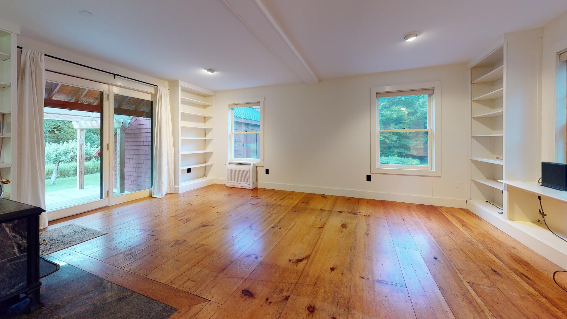 162 Kimball Road Harrison, ME 04040 - Photo 11 of 67 Living Room