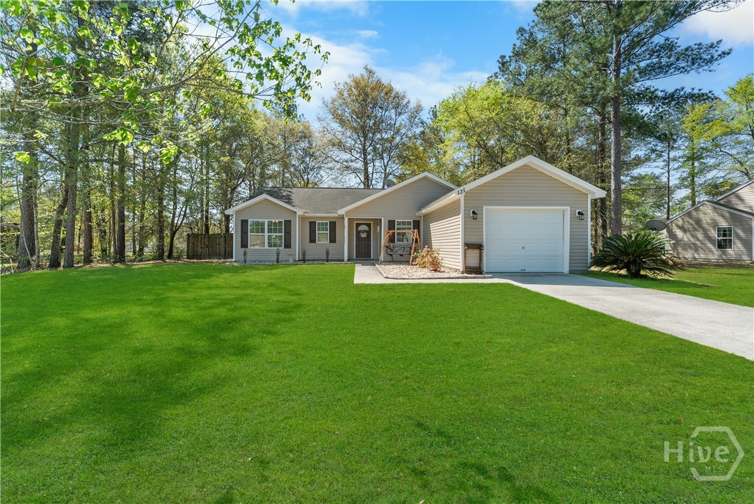 125 Knotty Pine Circle Springfield, GA 31329 - Photo 1 of 39
