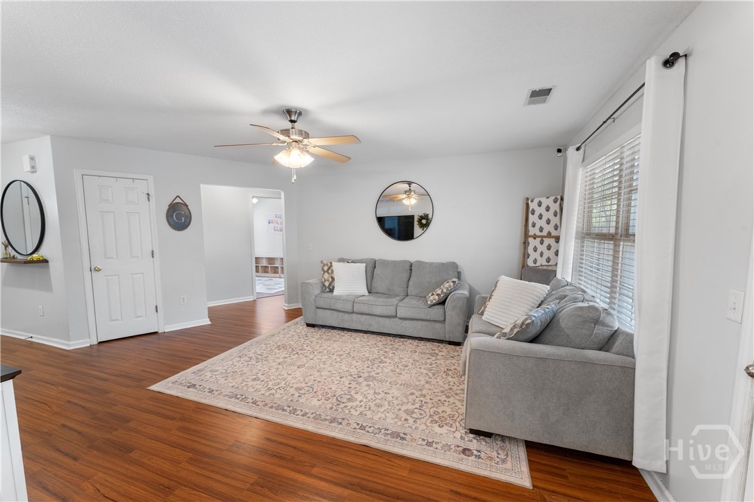 125 Knotty Pine Circle Springfield, GA 31329 - Photo 12 of 39