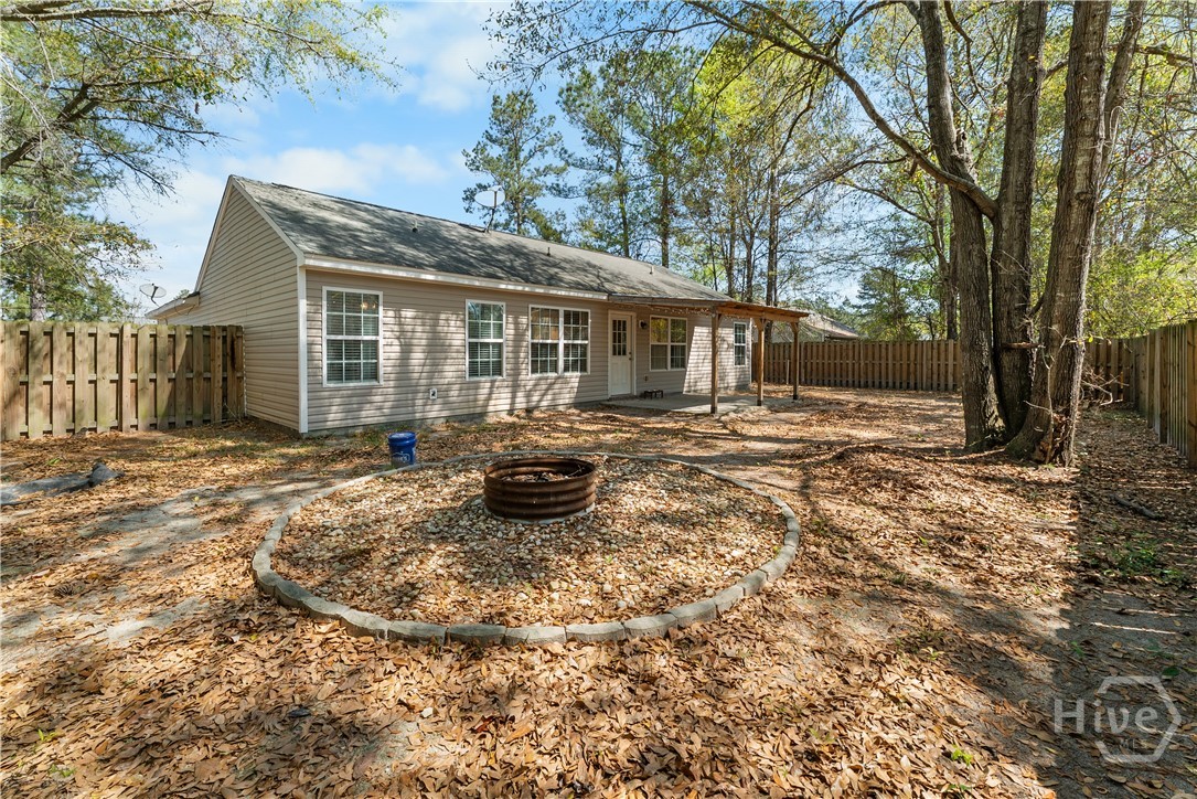 125 Knotty Pine Circle Springfield, GA 31329 - Photo 15 of 39