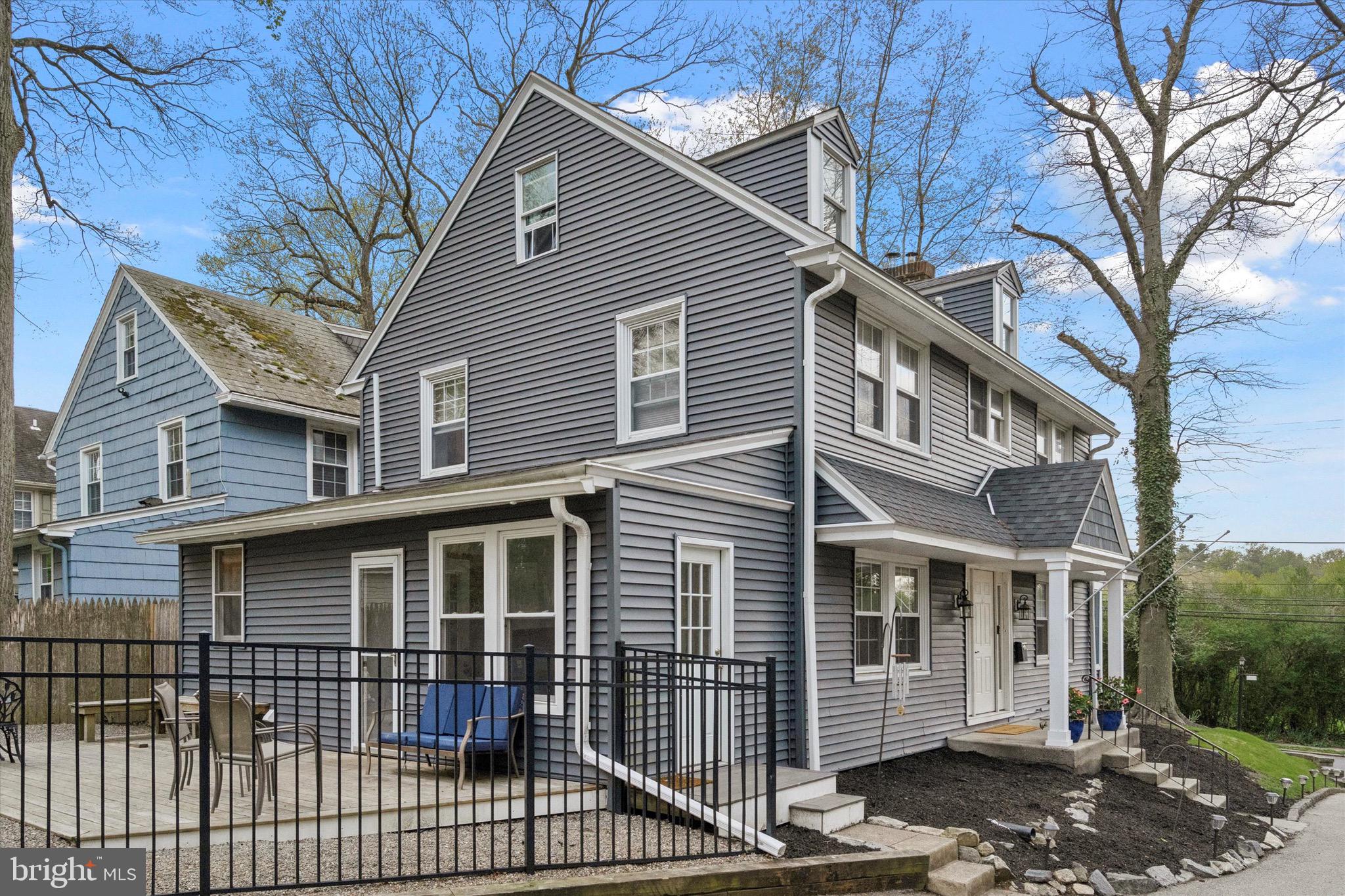 271 Bickley Road Glenside, PA 19038 - Photo 2 of 35
