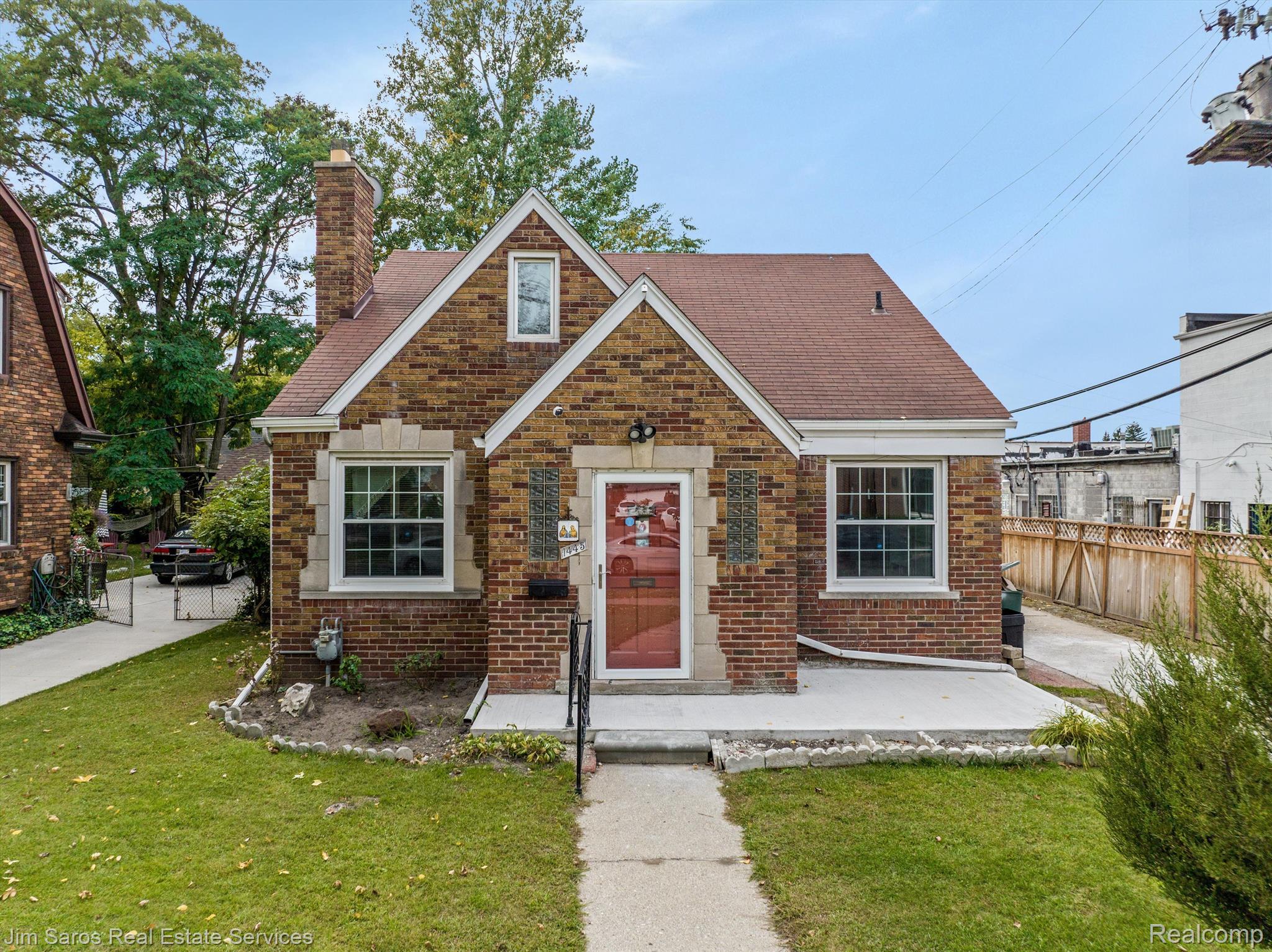 1445 Cadieux Road Grosse Pointe, MI 48230 - Photo 1 of 14 Gallery Image 1