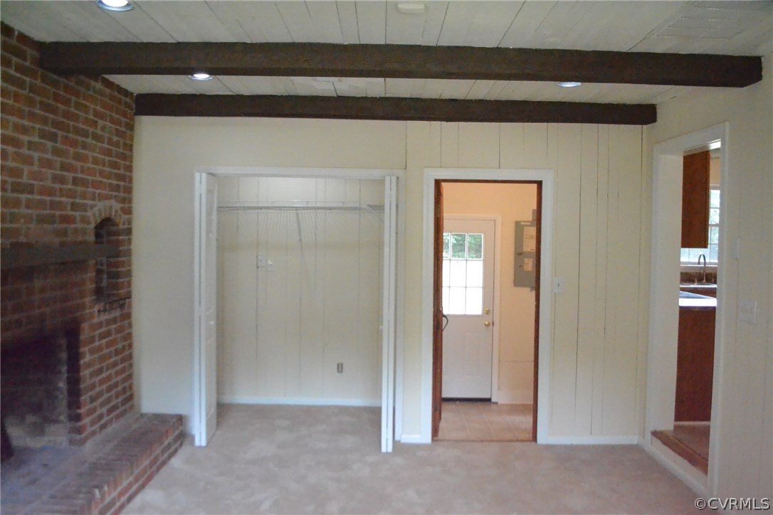 224 Colony Point Road Williamsburg, VA 23185 - Photo 5 of 14 Gallery Image 5