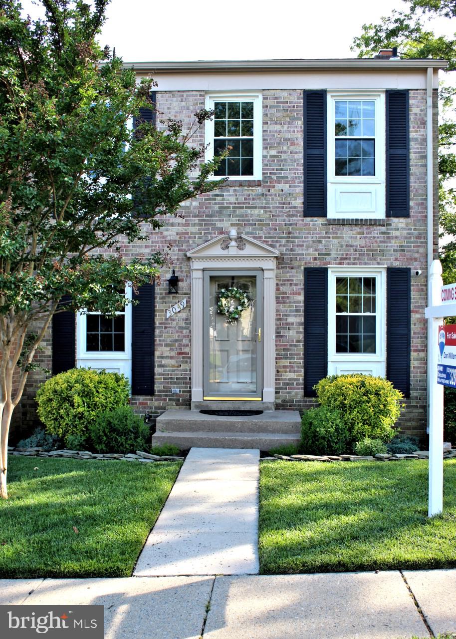3049 Seminole Road Woodbridge, VA 22192 - Photo 1 of 37 BRICK FACADE