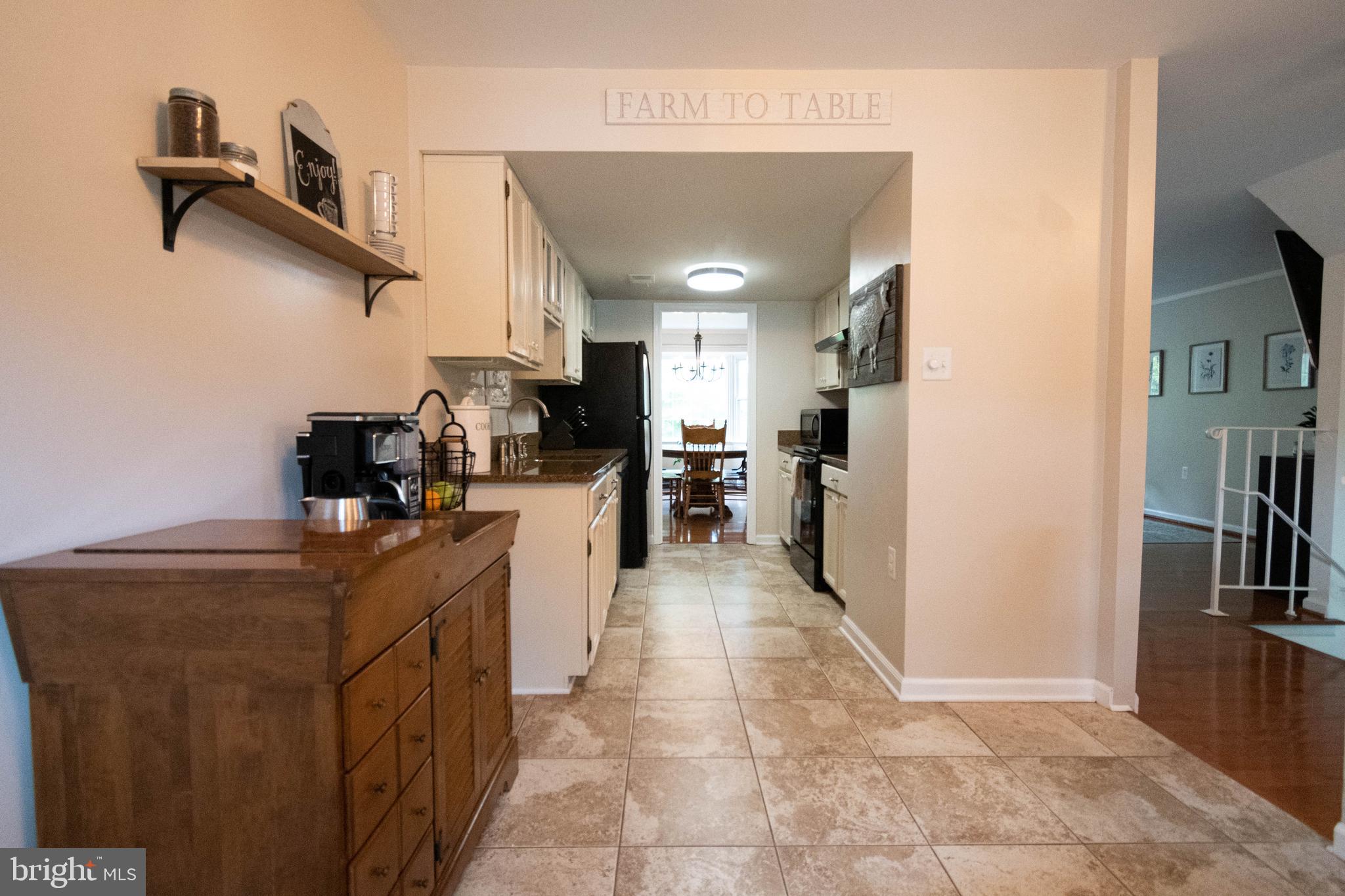3049 Seminole Road Woodbridge, VA 22192 - Photo 6 of 37 KITCHEN