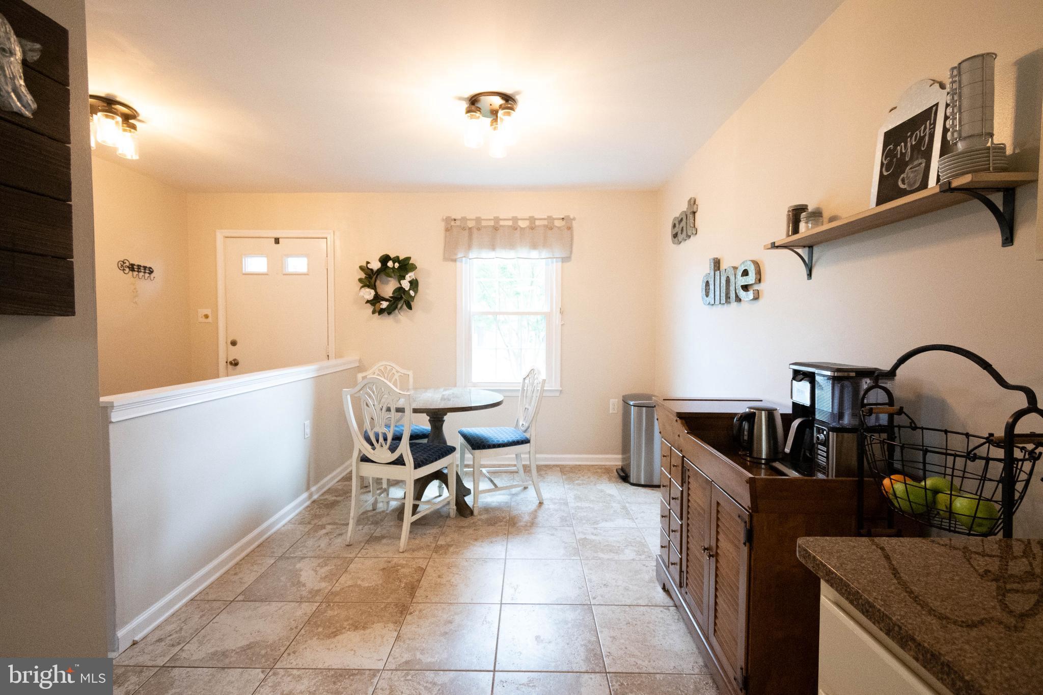 3049 Seminole Road Woodbridge, VA 22192 - Photo 7 of 37 KITCHEN