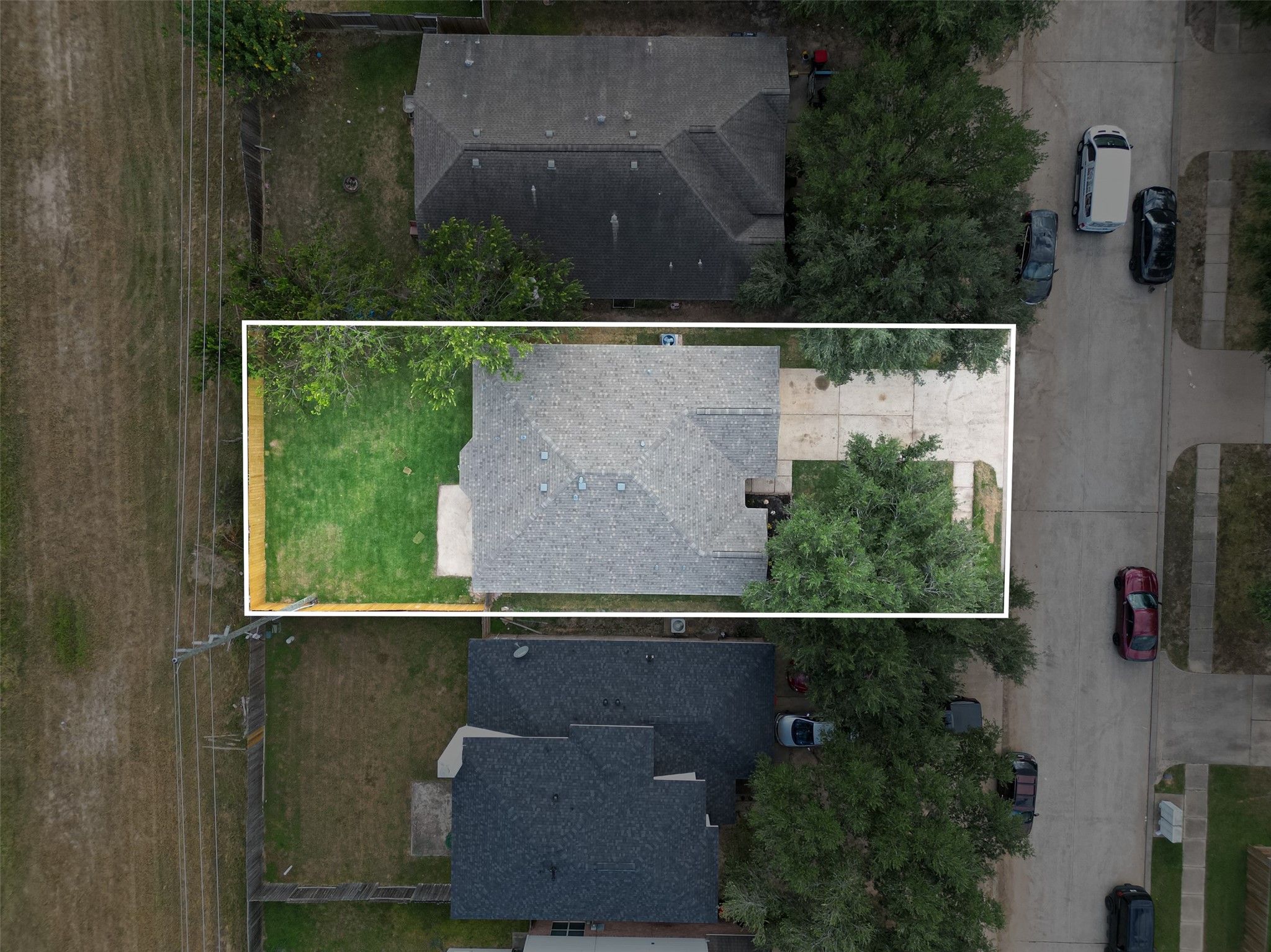 3322 Brackenfern Road Katy, TX 77449 - Photo 36 of 38 an aerial view of residential house with outdoor space