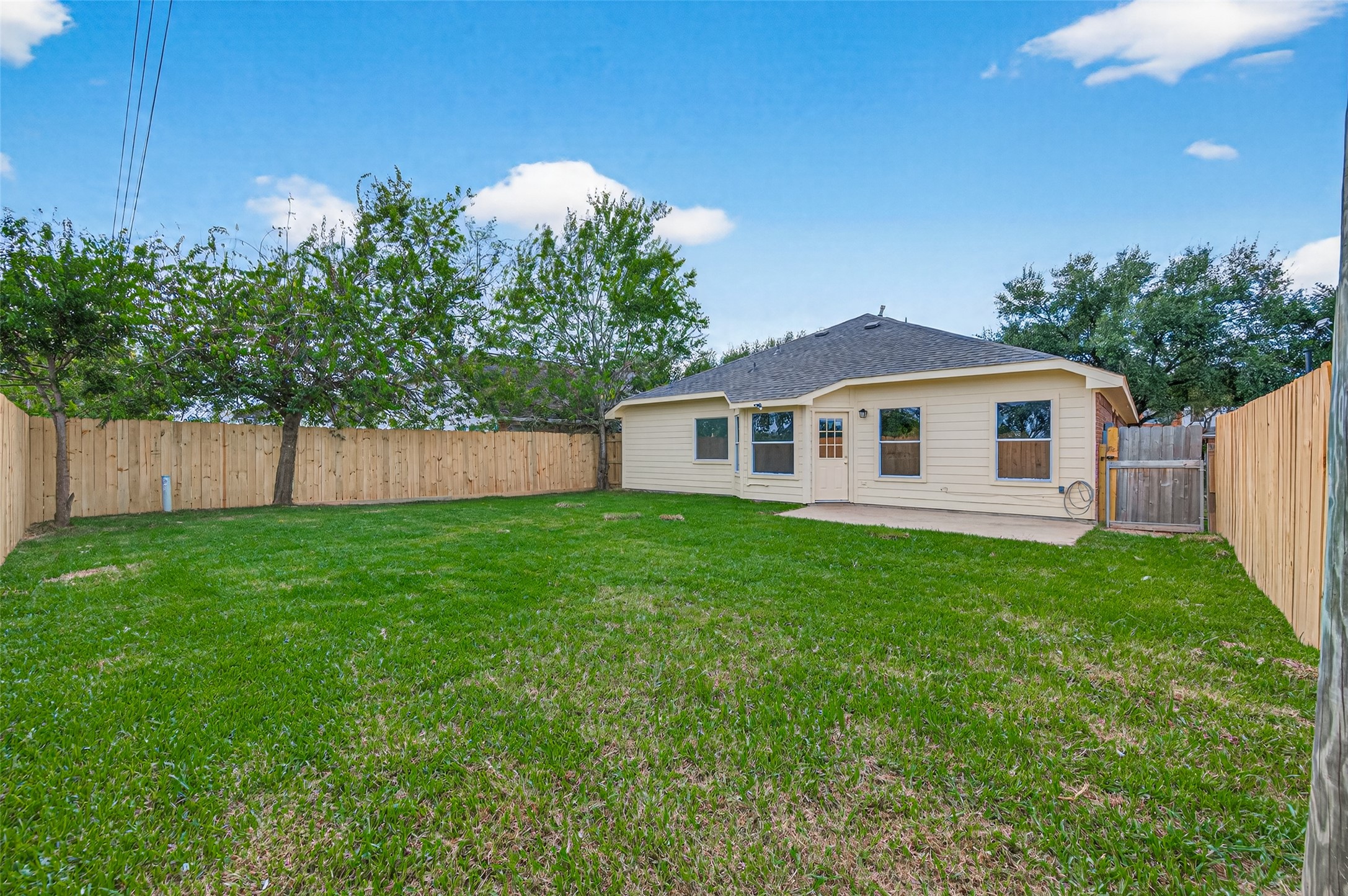 3322 Brackenfern Road Katy, TX 77449 - Photo 5 of 38 a view of a house with backyard and garden