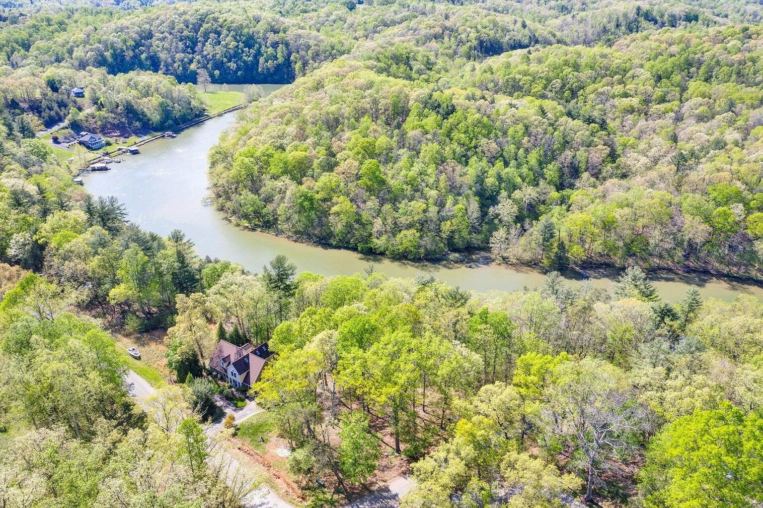 Lot 100 Lakeshore Terrace Road Hardy, VA 24101 - Photo 2 of 17 002