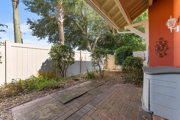 $1,850 | 100 Downing Street, Unit 1, Panama City Beach, FL 32413