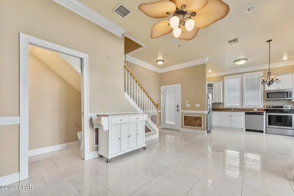 $1,850 | 100 Downing Street, Unit 1, Panama City Beach, FL 32413