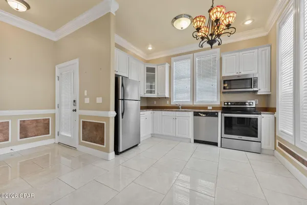 $1,850 | 100 Downing Street, Unit 1, Panama City Beach, FL 32413