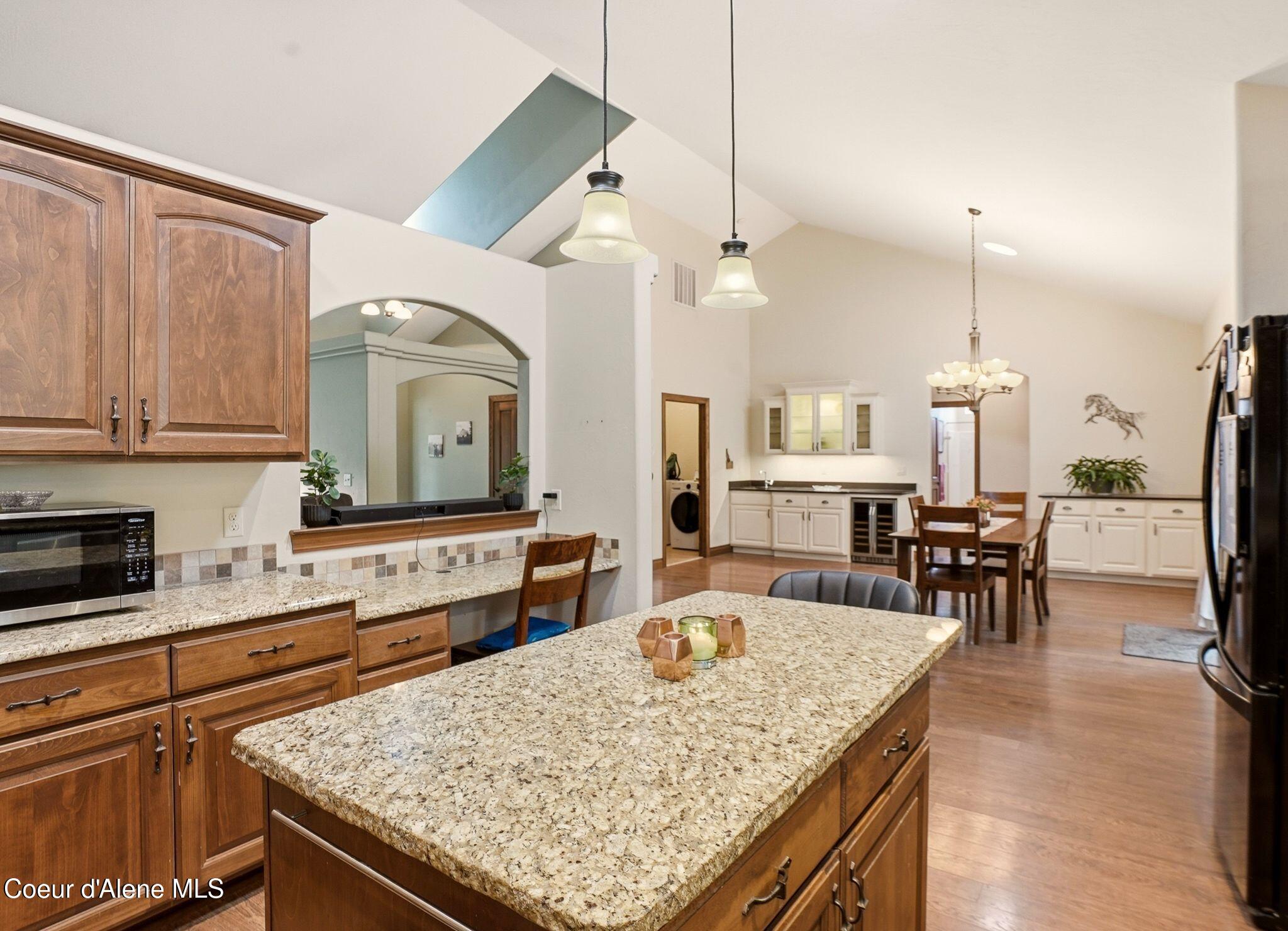 8964 Hauser Lake Road Hauser, ID 83854 - Photo 21 of 89 19_Inside-Media-Hauser-18