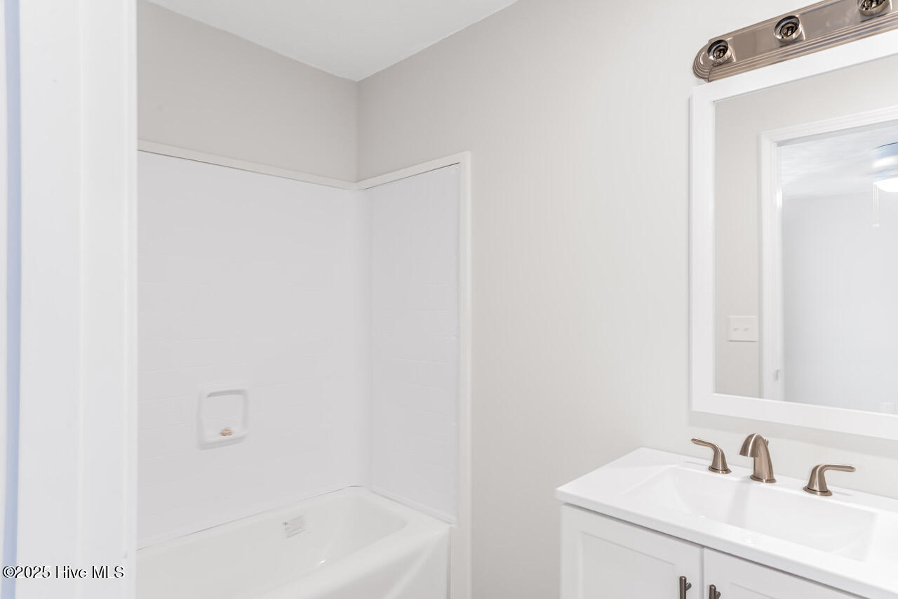 105 Peachview Drive Hamlet, NC 28345 - Photo 28 of 36 IMG_0609