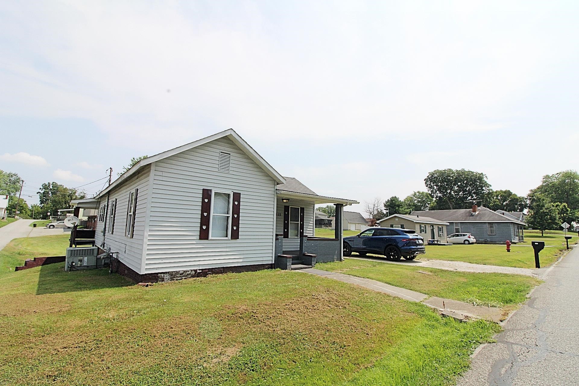 1415 Bellefonte Road Flatwoods, KY 41139 - Photo 2 of 11