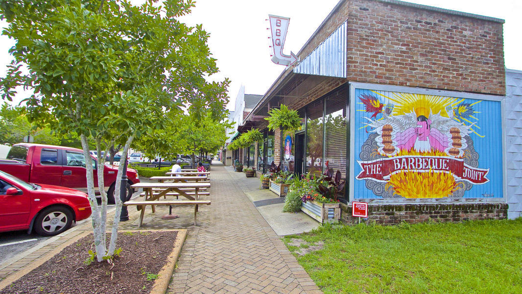 4822 Chesterfield Road North Charleston, SC 29405 - Photo 31 of 35 Park Circle Restaurant Row