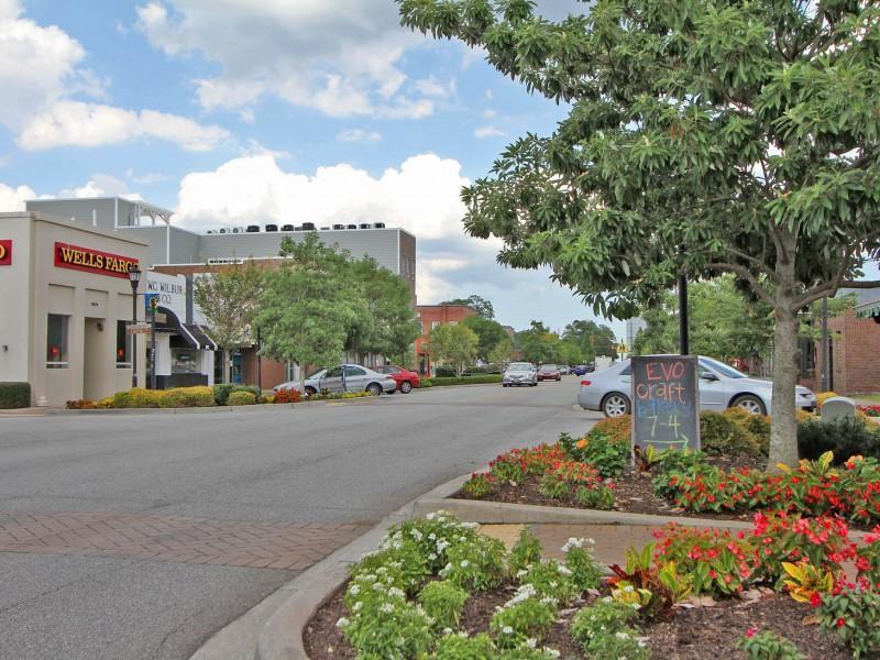 4822 Chesterfield Road North Charleston, SC 29405 - Photo 32 of 35 Park Circle Restaurant