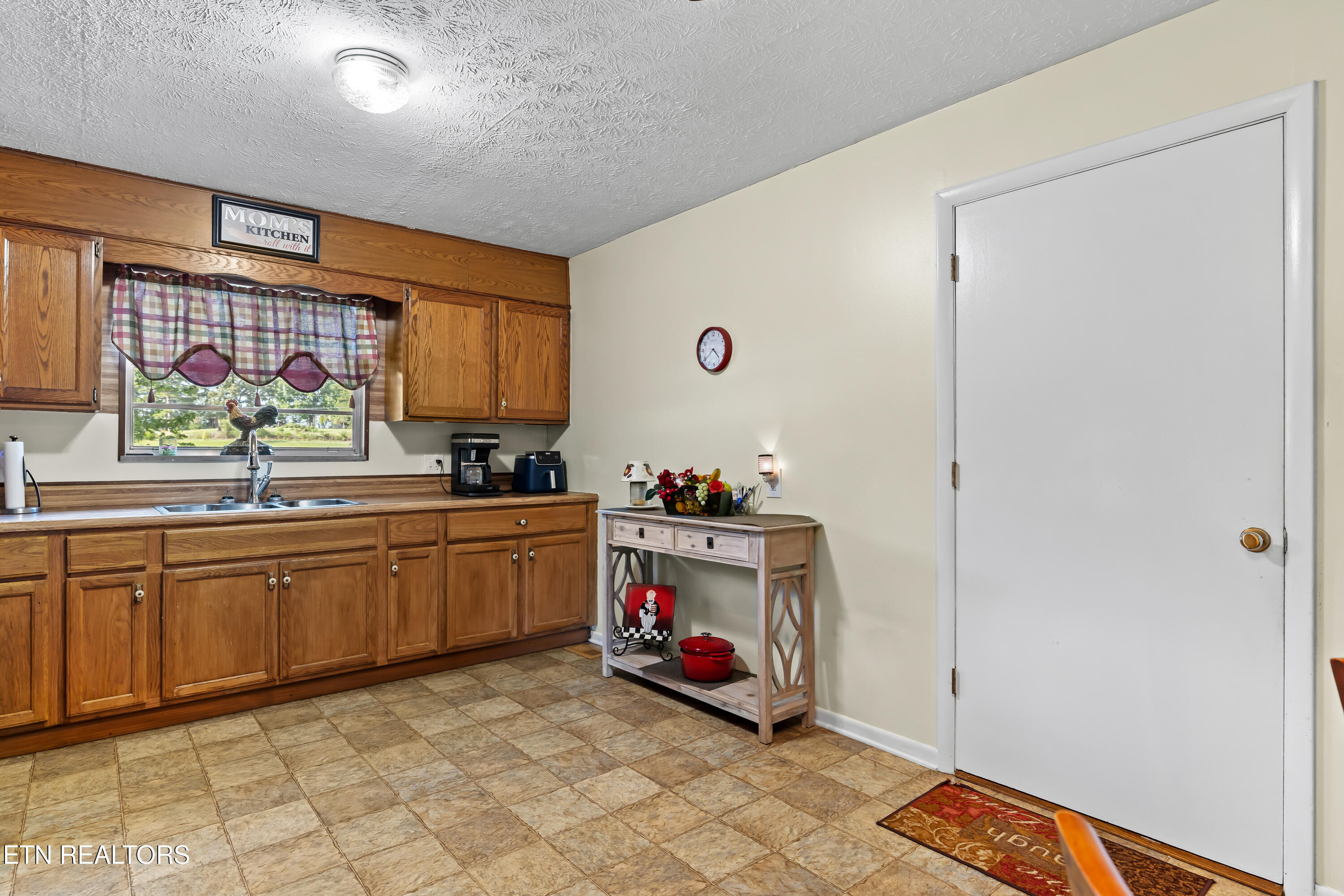 2811 Norcross Road Maryville, TN 37803 - Photo 22 of 32 2811NorcrossRd-24