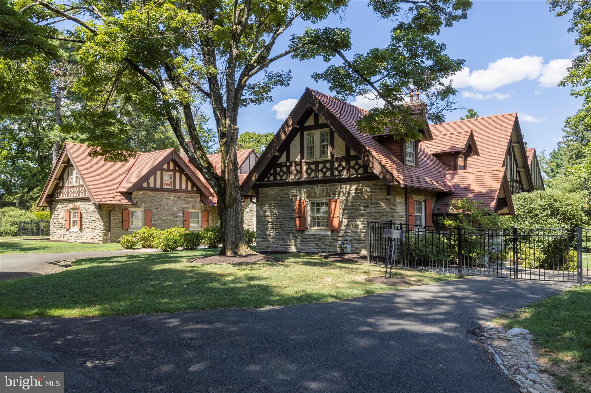 1264 Mill Road Rydal, PA 19046 - Photo 101 of 127 Yes, the grounds are fenced!