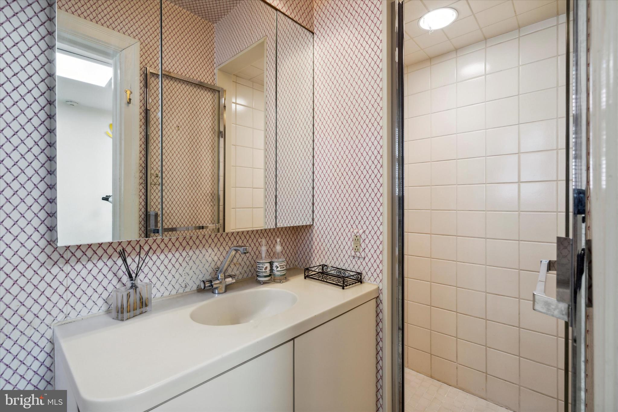 1264 Mill Road Rydal, PA 19046 - Photo 43 of 127