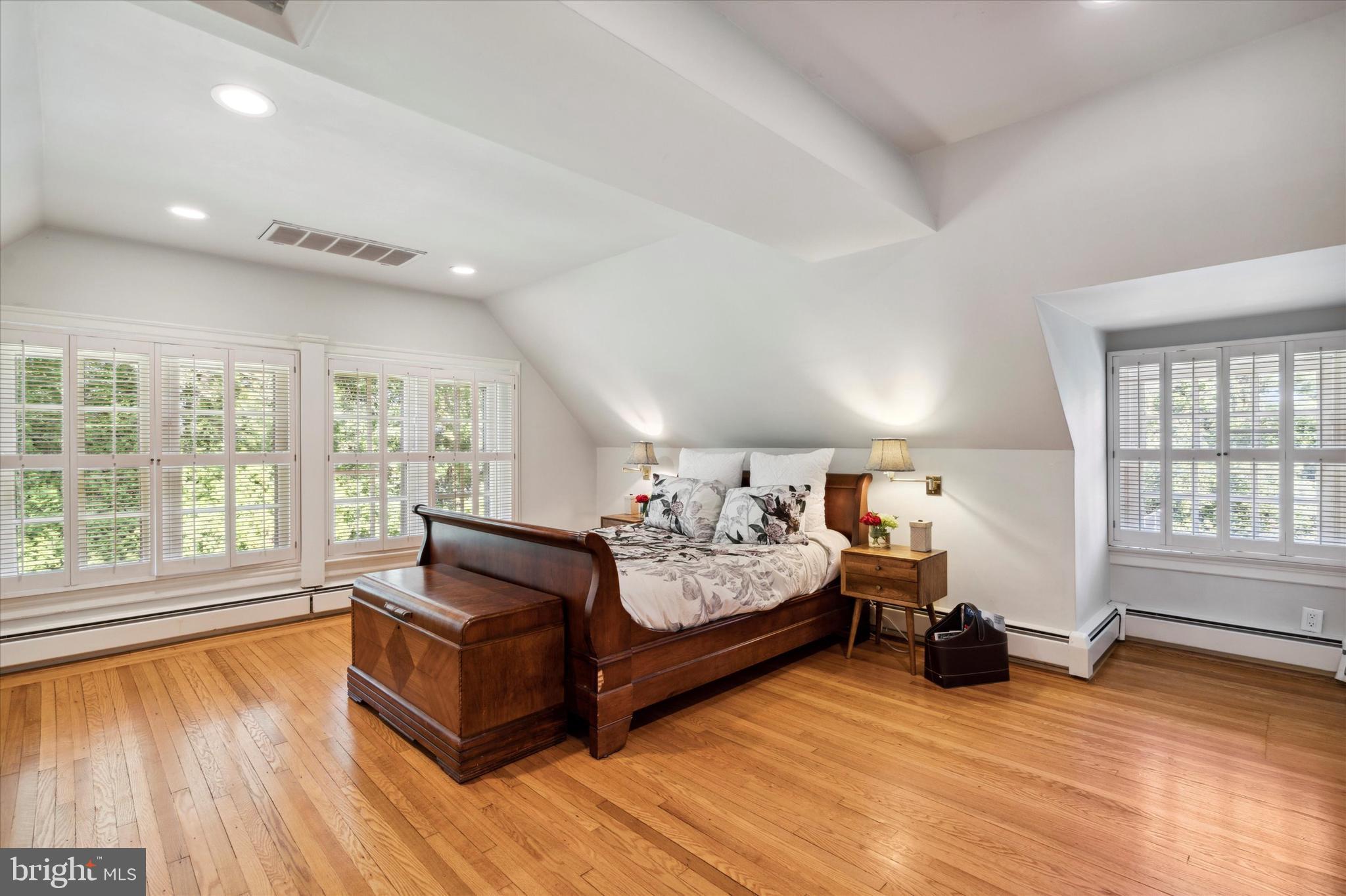 1264 Mill Road Rydal, PA 19046 - Photo 46 of 127 Beautiful detail and space