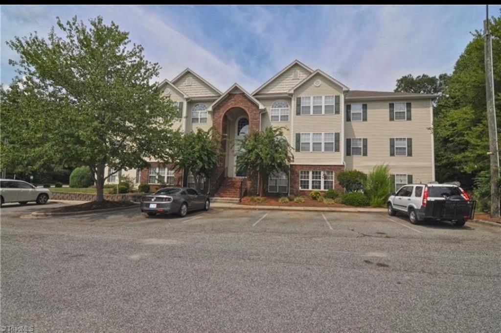 140 James Road, Unit 2A High Point, NC 27265 - Photo 3 of 22 Gallery Image 3
