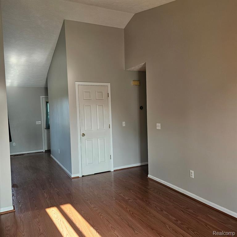 3861 Wheeler Road Fowlerville, MI 48836 - Photo 8 of 32