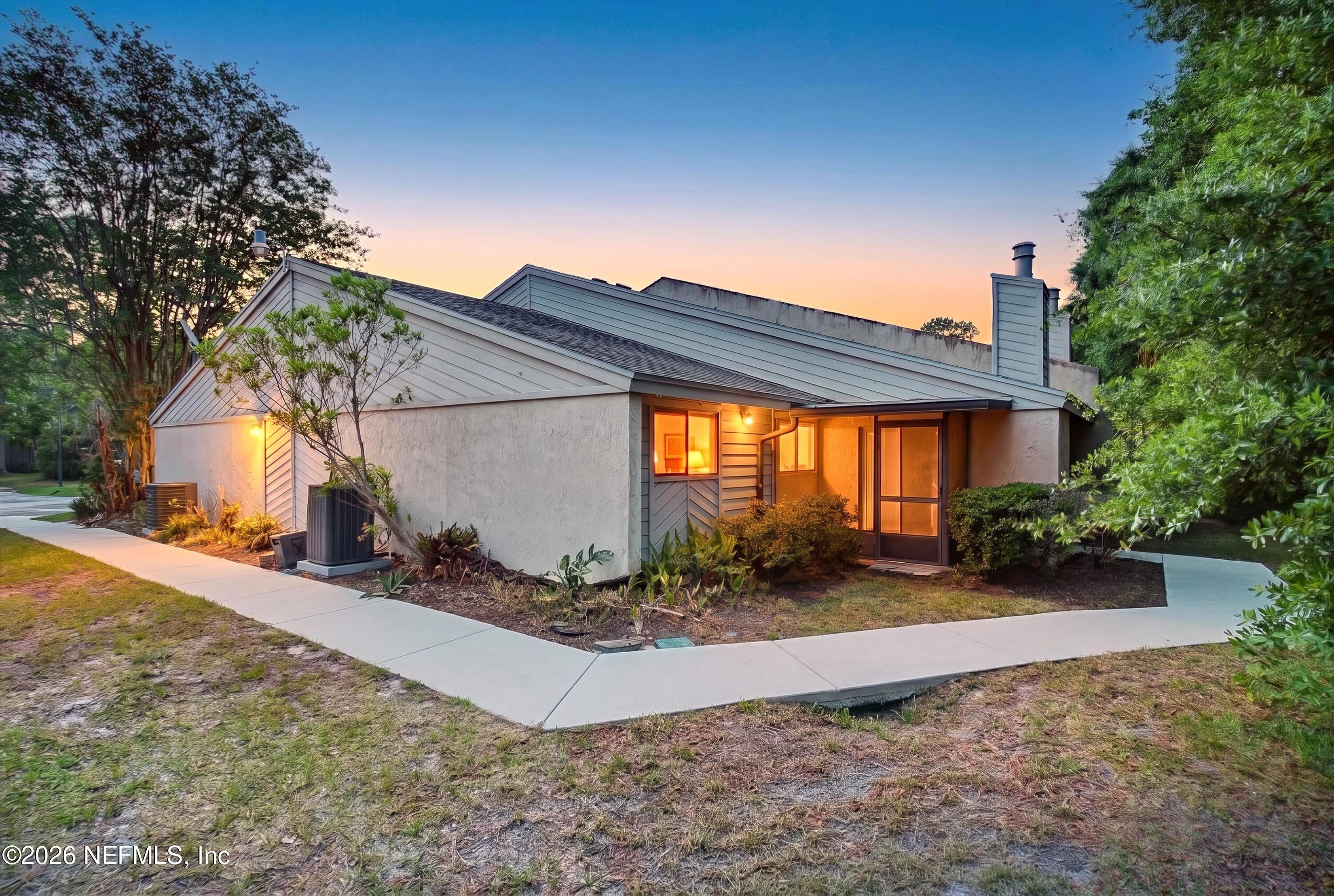 3801 Crown Point Road, Unit 1294 Jacksonville, FL 32257 - Photo 2 of 21 02-DSC09176_twilight 1