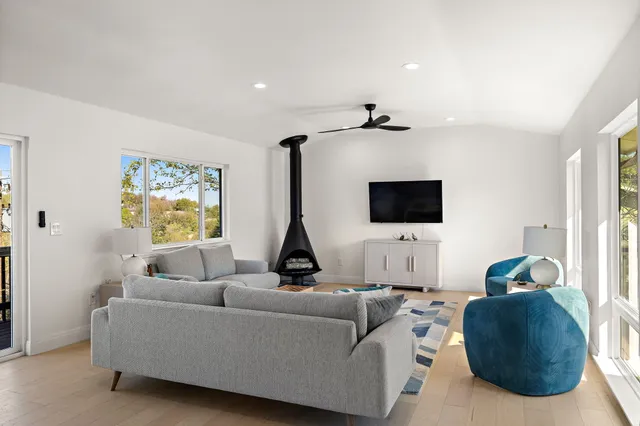 $3,600 | 6110 Hylawn Drive, Unit A, Austin, TX 78723