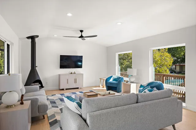 $3,600 | 6110 Hylawn Drive, Unit A, Austin, TX 78723