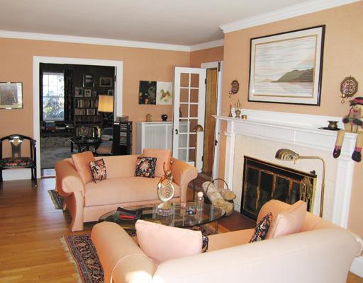 14 Allen Road Wellesley, MA 02481 - Photo 3 of 7