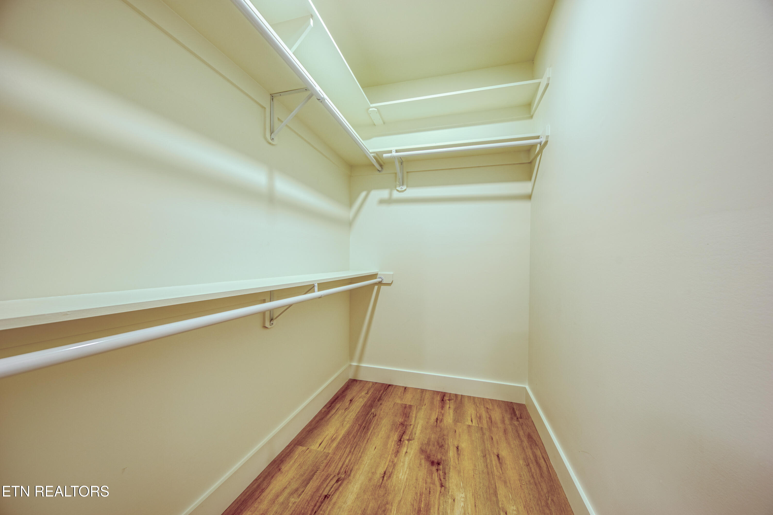 119 Arnold Road Kingston, TN 37763 - Photo 18 of 27 0H3A0487_42