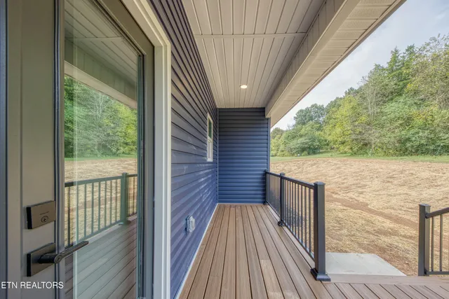 $399,900 | 120 Huckleberry Hollow Road, Bean Station, TN 37708