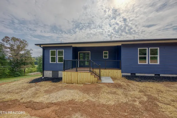 $399,900 | 120 Huckleberry Hollow Road, Kingston, TN 37763
