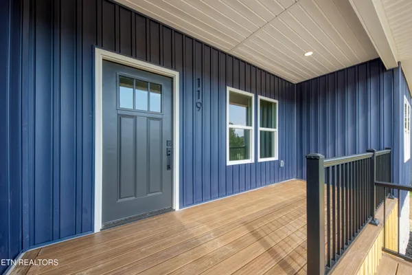 $399,900 | 120 Huckleberry Hollow Road, Kingston, TN 37763