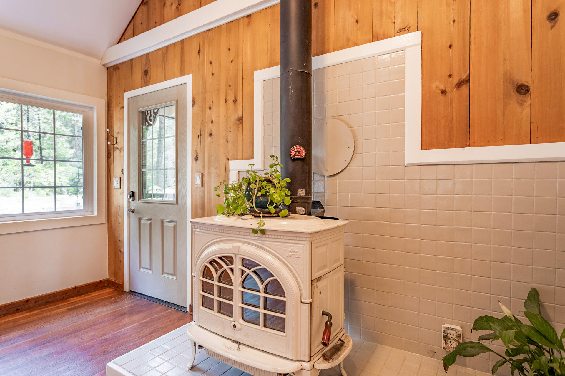 14938 Phillips Road Oak Run, CA 96069 - Photo 8 of 30 13 Wood Stove
