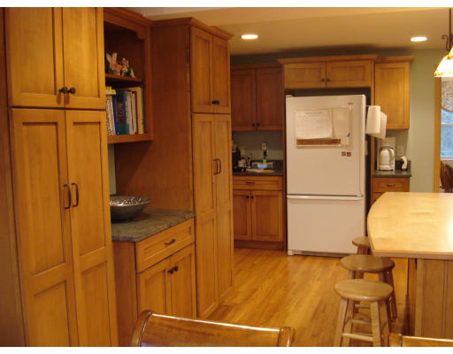 18 Walker Road Topsfield, MA 01983 - Photo 5 of 12 Gallery Image 5