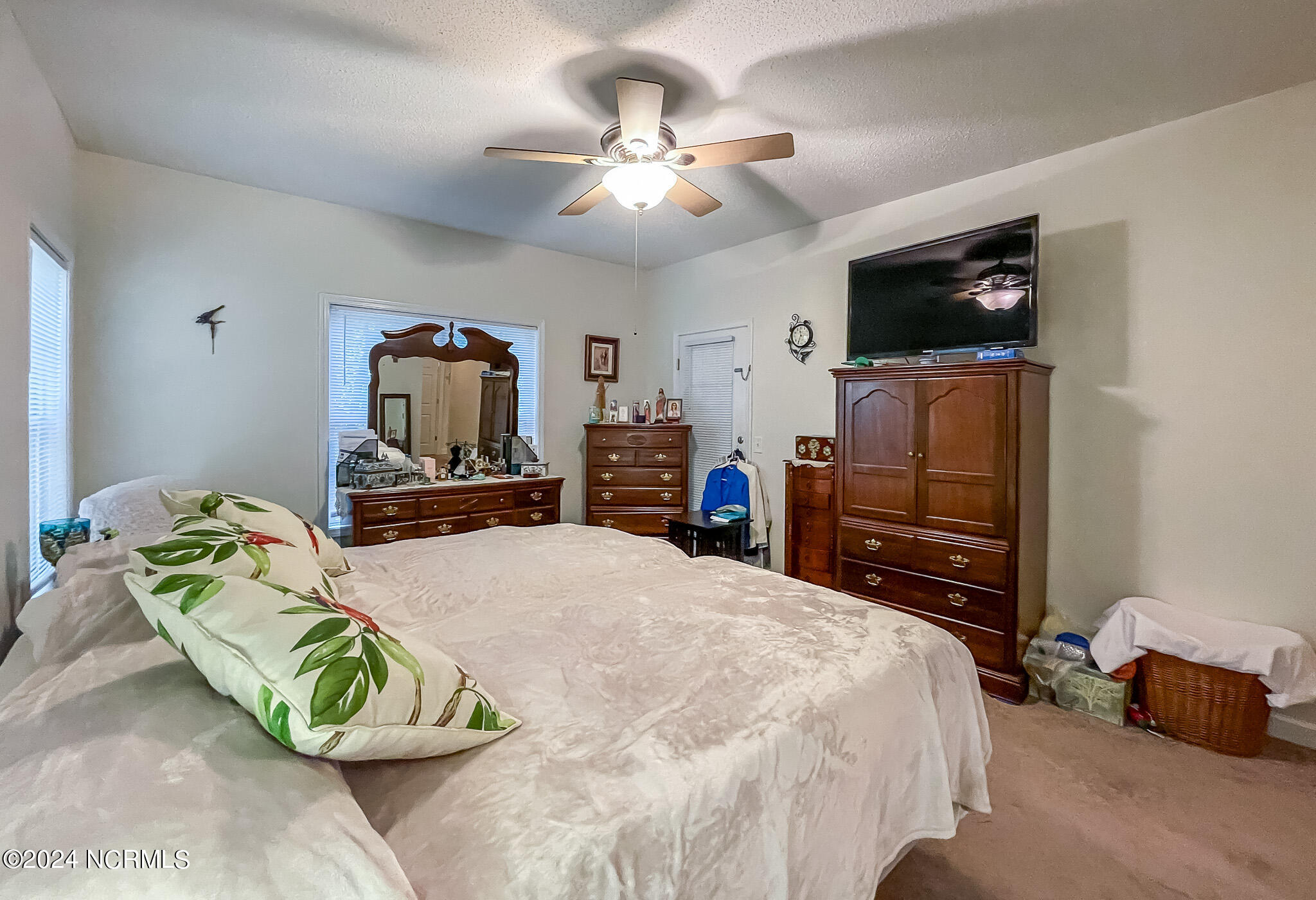 890 Burning Tree Road Pinehurst, NC 28374 - Photo 31 of 44 Primary Bedroom