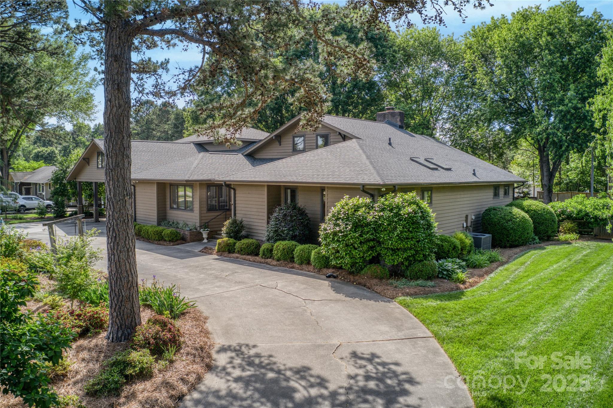 10315 Washam Potts Road Cornelius, NC 28031 - Photo 2 of 36 Gallery Image 2