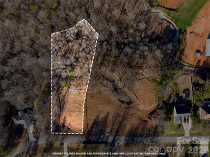 $499,000 | 2705 Andrew Point Drive, Unit 1, Denver, NC 28037