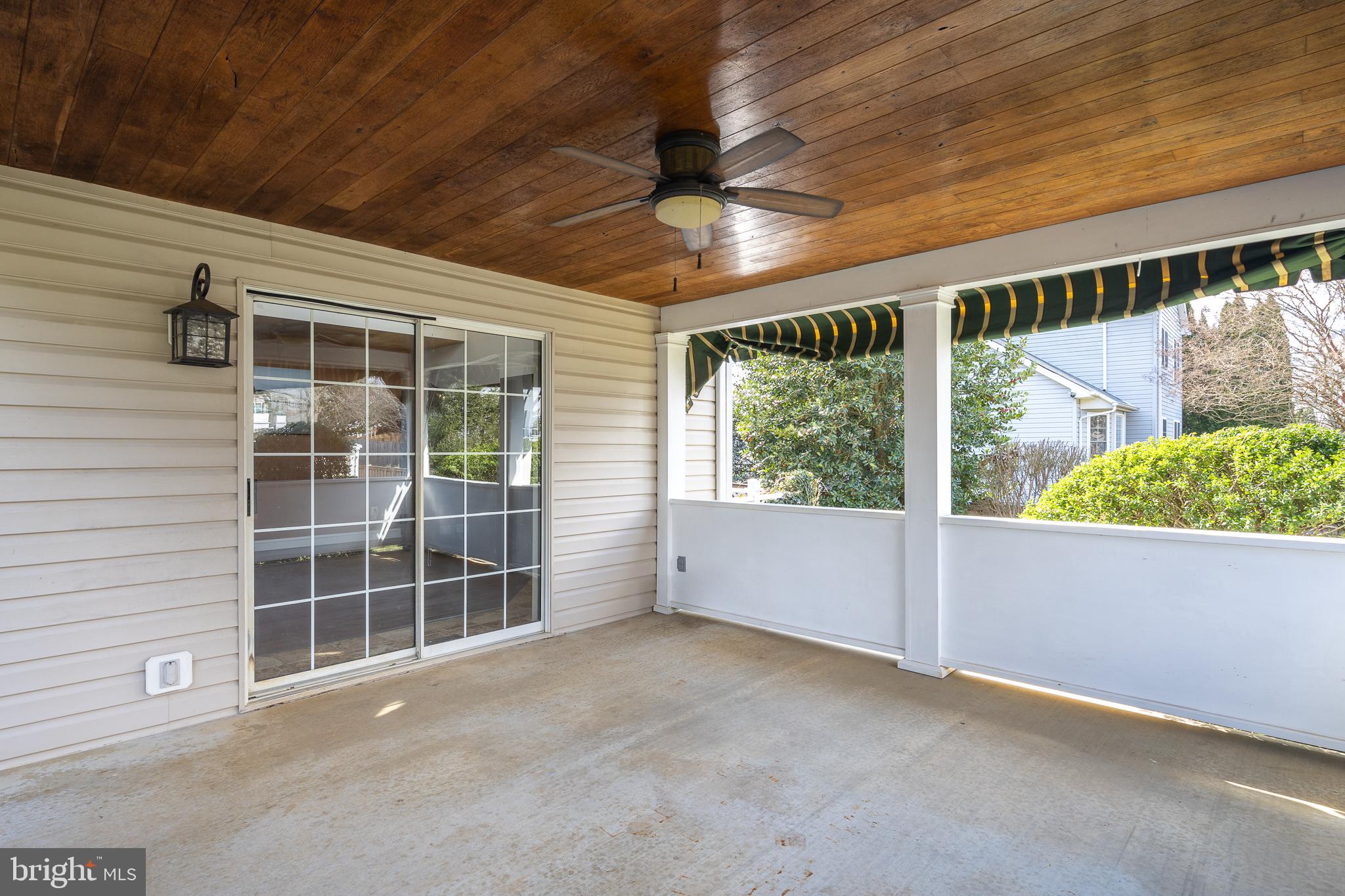 290 Gay Road Warrenton, VA 20186 - Photo 25 of 31 290 Gay Rd - Deck