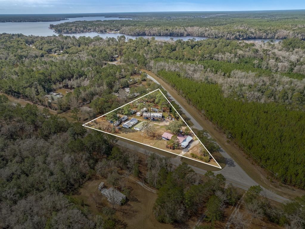 1832 Lakeview Point Road Quincy, FL 32351 - Photo 16 of 28