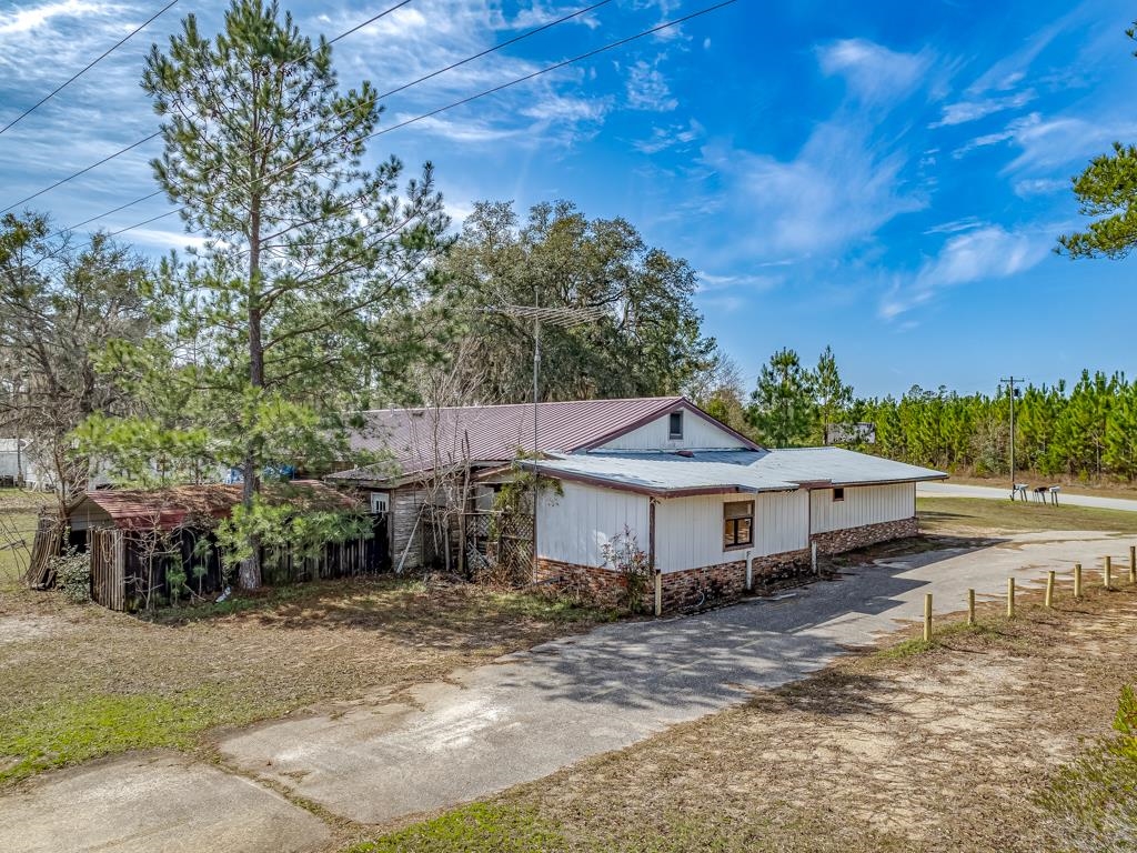 1832 Lakeview Point Road Quincy, FL 32351 - Photo 25 of 28