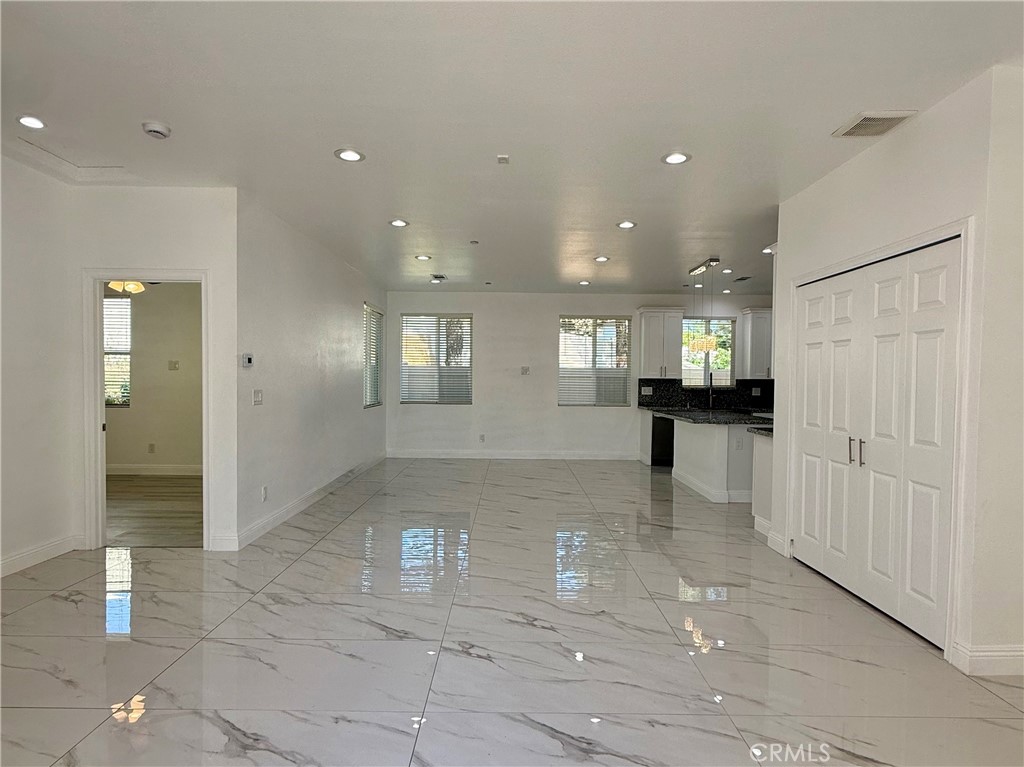 2199 Whitman Way, Unit 2 Corona, CA 92878 - Photo 6 of 16