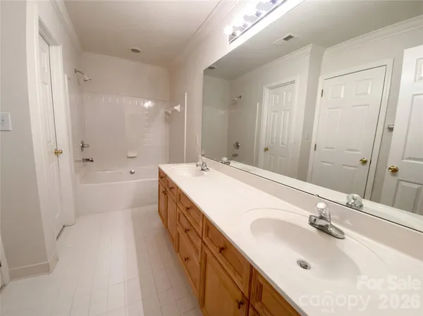 $600,000 | 7916 Village Harbor Drive, Cornelius, NC 28031