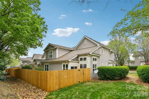 $600,000 | 7916 Village Harbor Drive, Cornelius, NC 28031